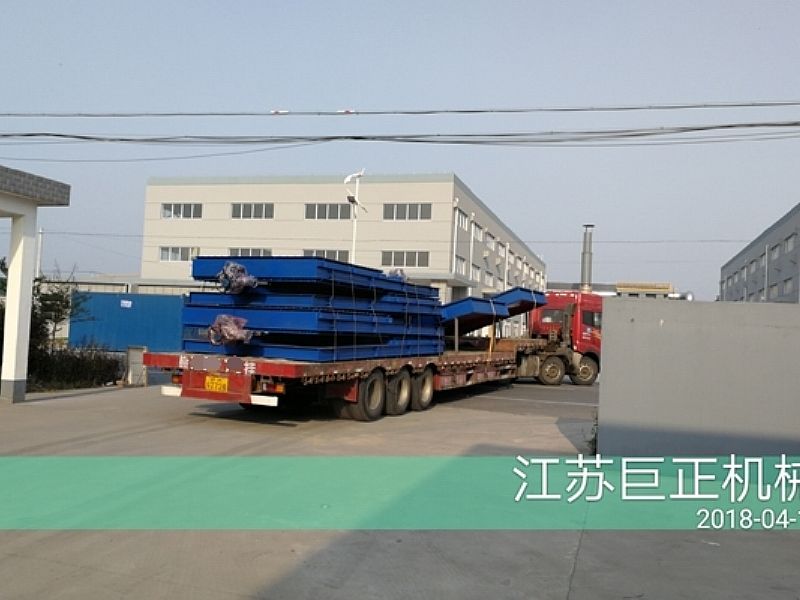 方形擋板門（寬11M）完工，發(fā)貨了